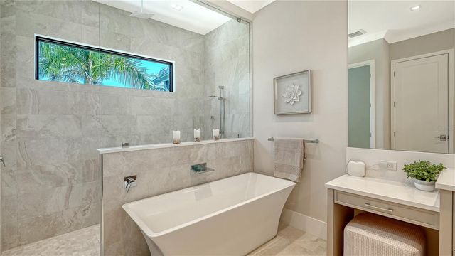 575 S SPOONBILL DRIVE, Sarasota, FL 34236