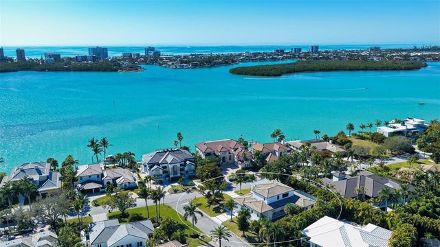 575 S SPOONBILL DRIVE, Sarasota, FL 34236