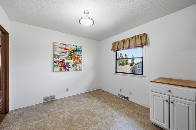 149 Harbet Avenue NW, Cedar Rapids, IA 52405