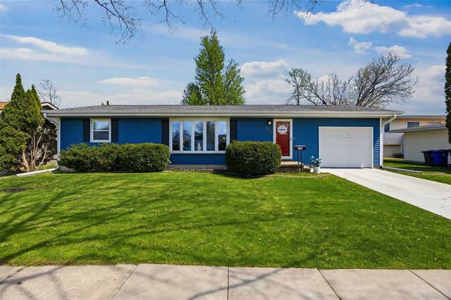 149 Harbet Avenue NW, Cedar Rapids, IA 52405