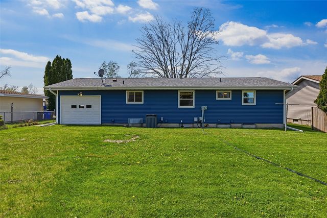 149 Harbet Avenue NW, Cedar Rapids, IA 52405
