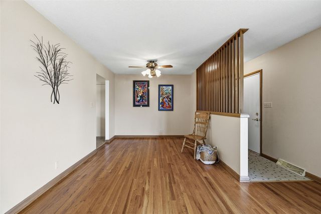 149 Harbet Avenue NW, Cedar Rapids, IA 52405
