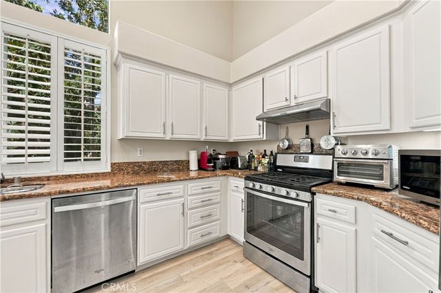 11025 Alderman Ave, Tustin, CA 92782