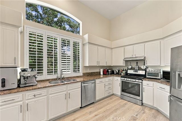11025 Alderman Ave, Tustin, CA 92782