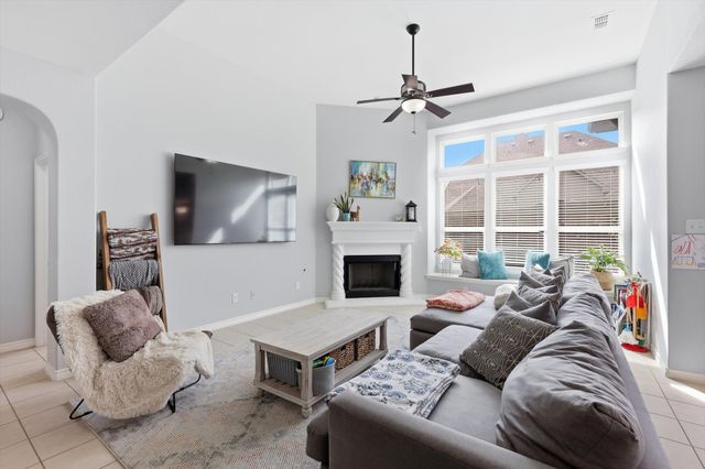 1316 Realoaks Drive, Fort Worth, TX 76131