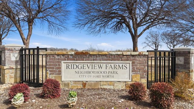 1316 Realoaks Drive, Fort Worth, TX 76131