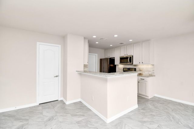 2217 Windy Grove Drive, Texas City, TX 77568