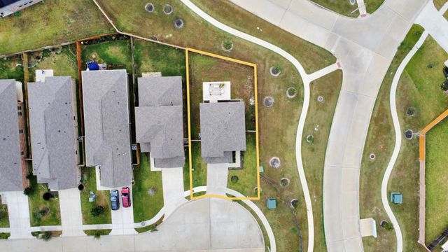 2217 Windy Grove Drive, Texas City, TX 77568