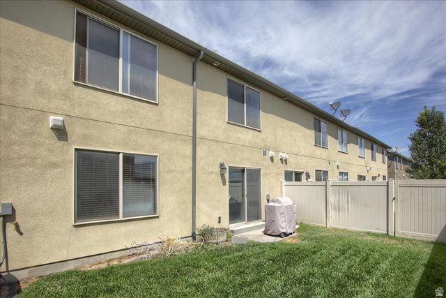 2488 S ANDOVER ST, West Haven, UT 84401