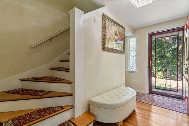 560 Worcester St, Wellesley, MA 02481