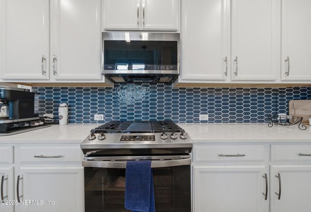 10302 INNOVATION Way, Jacksonville, FL 32256
