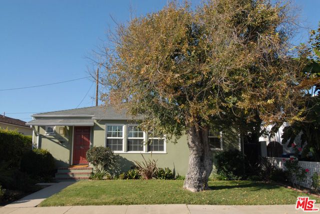 11919 Tennessee Place, Los Angeles, CA 90064