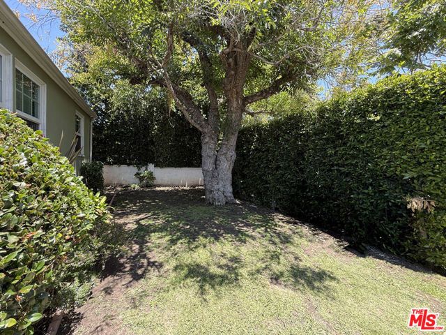 11919 Tennessee Place, Los Angeles, CA 90064