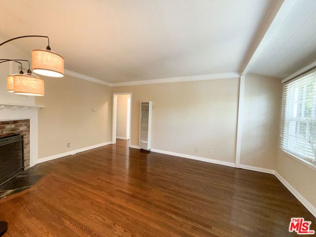 11919 Tennessee Place, Los Angeles, CA 90064