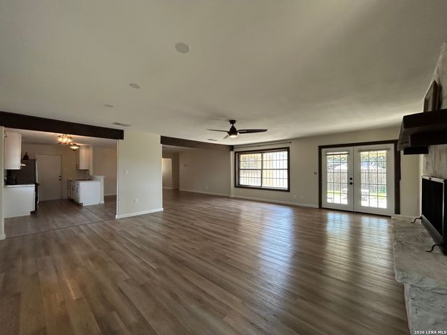 15123 BRANDING IRON DR, San Antonio, TX 78247