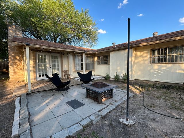 15123 BRANDING IRON DR, San Antonio, TX 78247