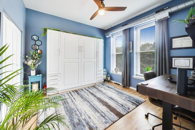 1050 W FOSTER Avenue F, Chicago, IL 60640