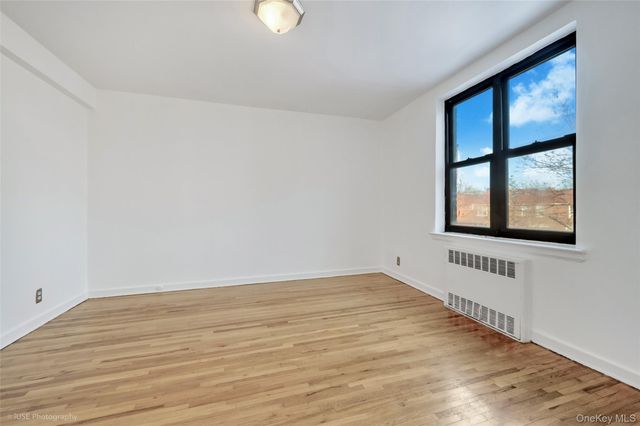 52-18 39th Avenue 3C, Woodside, NY 11377