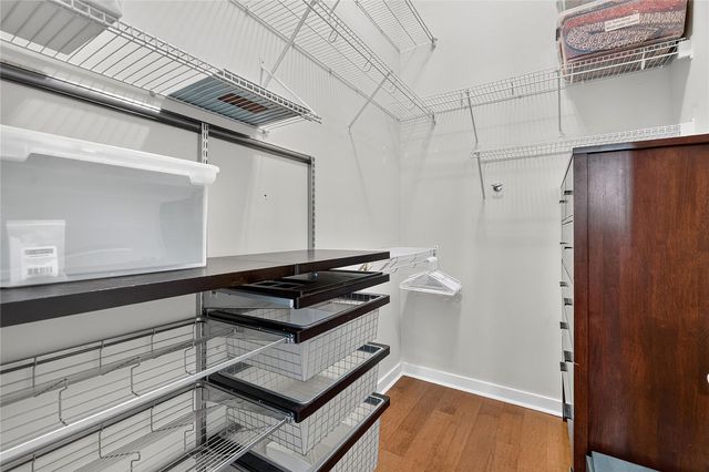 360 Nueces ST 1604, Austin, TX 78701