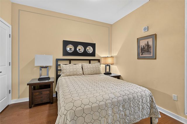 360 Nueces ST 1604, Austin, TX 78701