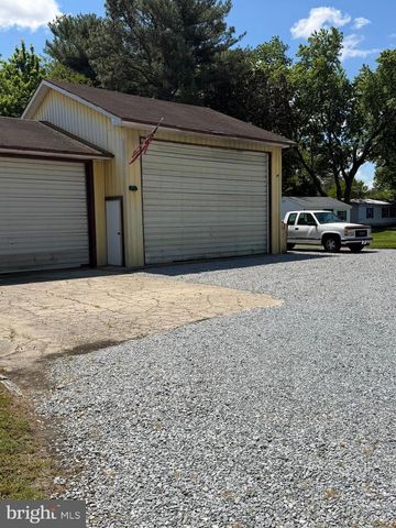 8724 ROOSEVELT ST, Seaford, DE 19973