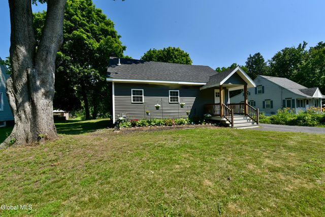 360 Ballston Road, Glenville, NY 12302