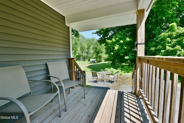 360 Ballston Road, Glenville, NY 12302
