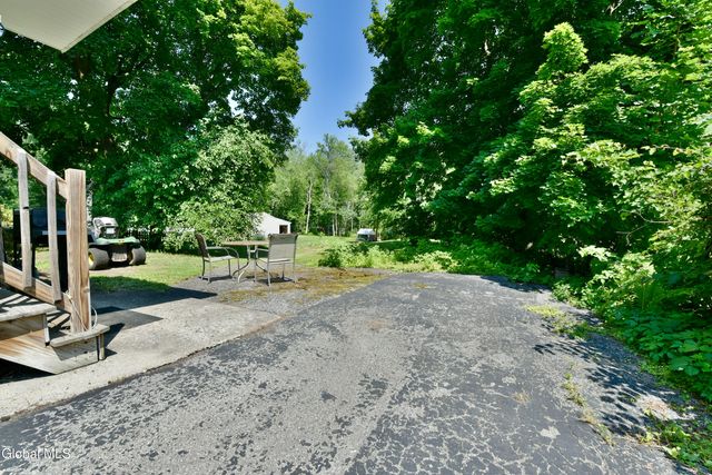 360 Ballston Road, Glenville, NY 12302