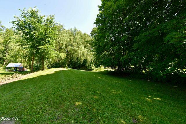 360 Ballston Road, Glenville, NY 12302