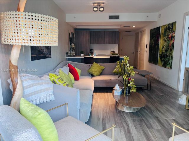 801 S Miami Ave 3608, Miami, FL 33130