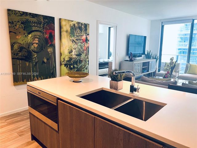 801 S Miami Ave 3608, Miami, FL 33130