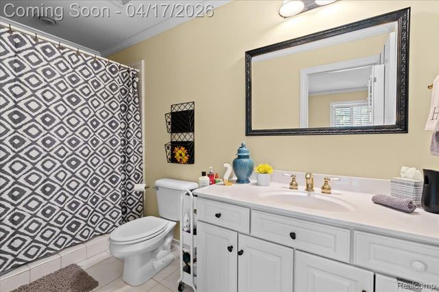 5392 Hidden Pines Drive, Genoa Township, MI 48116