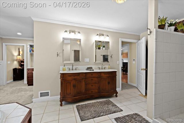 5392 Hidden Pines Drive, Genoa Township, MI 48116