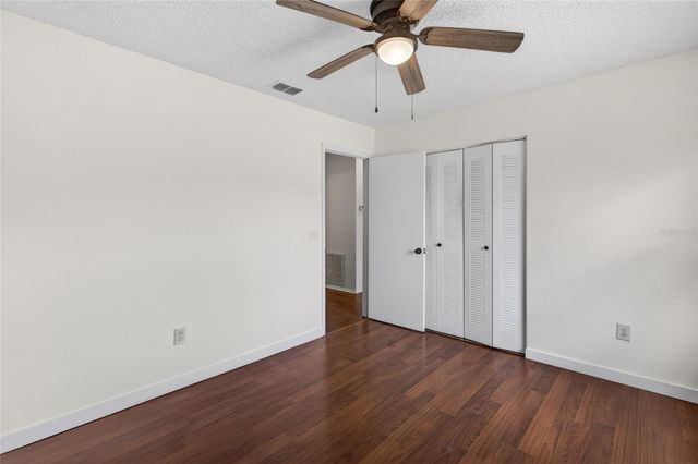 329 OAK TRACK DRIVE, Ocala, FL 34472