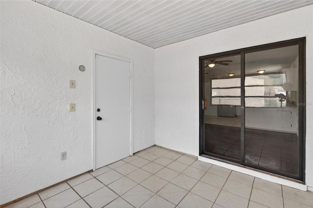 329 OAK TRACK DRIVE, Ocala, FL 34472