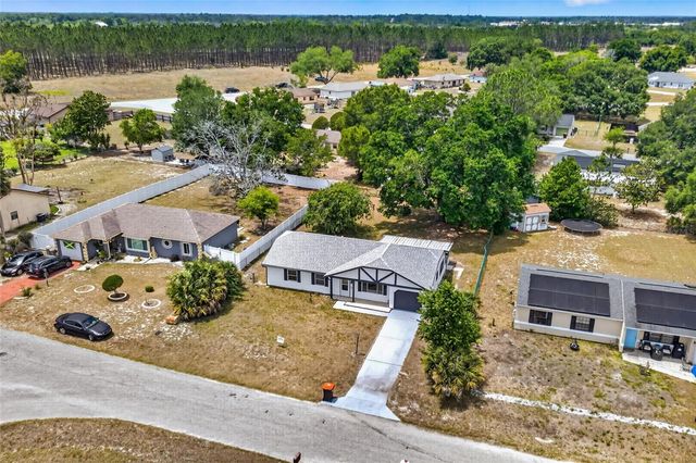 329 OAK TRACK DRIVE, Ocala, FL 34472