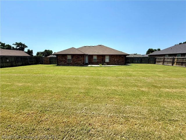 1670 Courtney Lane, Alma, AR 72921