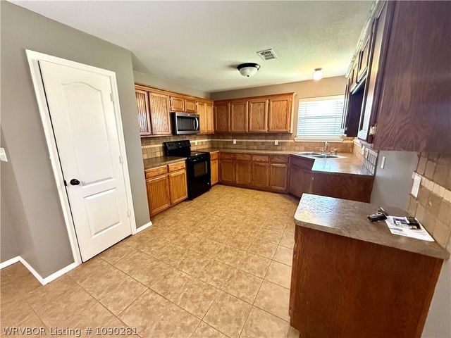 1670 Courtney Lane, Alma, AR 72921