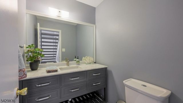 230 Arrowood Way Ondo, Bernards Twp., NJ 07920