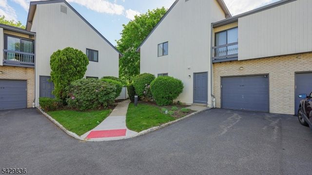 230 Arrowood Way Ondo, Bernards Twp., NJ 07920
