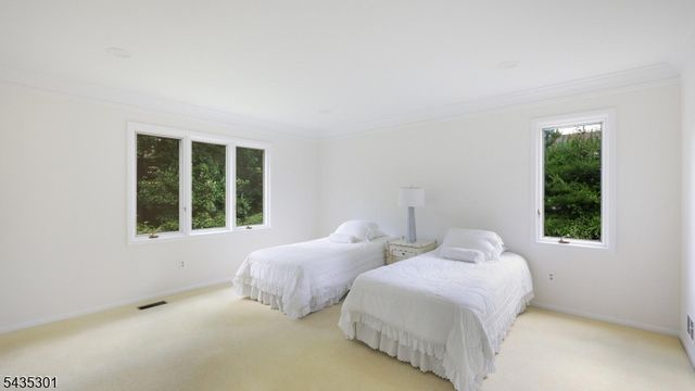 2 Springdale Ln, Warren Twp., NJ 07059