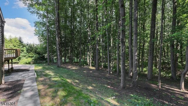 2 Springdale Ln, Warren Twp., NJ 07059