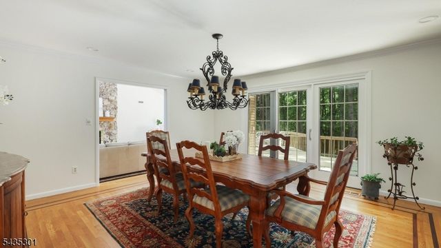 2 Springdale Ln, Warren Twp., NJ 07059