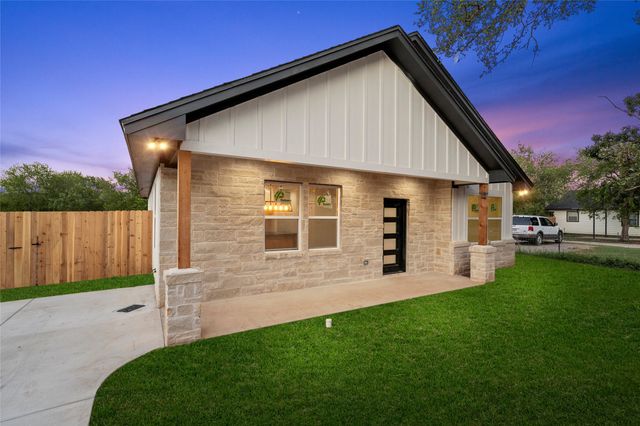 1413 Cloverleaf, Waco, TX 76705