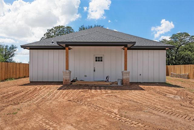1413 Cloverleaf, Waco, TX 76705