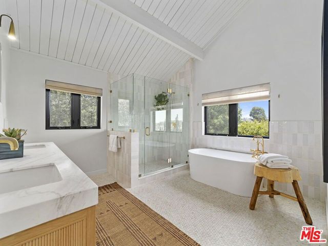 2304 Vestal Avenue, Los Angeles, CA 90026