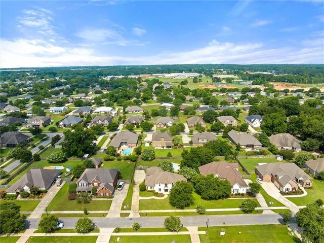 819 Aidan Street, Fairhope, AL 36532