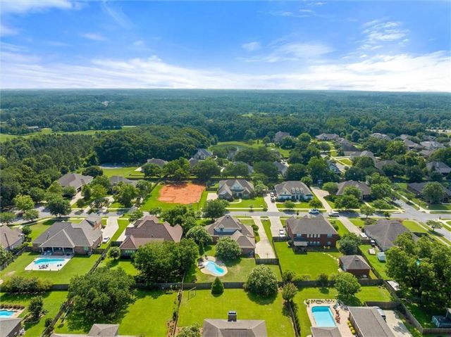 819 Aidan Street, Fairhope, AL 36532