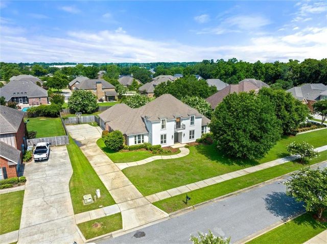 819 Aidan Street, Fairhope, AL 36532