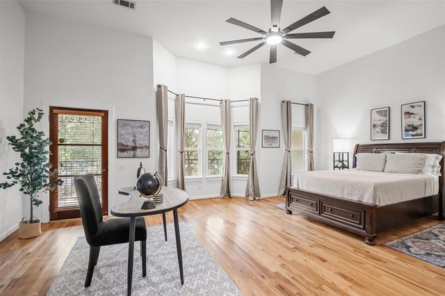 4420 Blossom Street, Houston, TX 77007